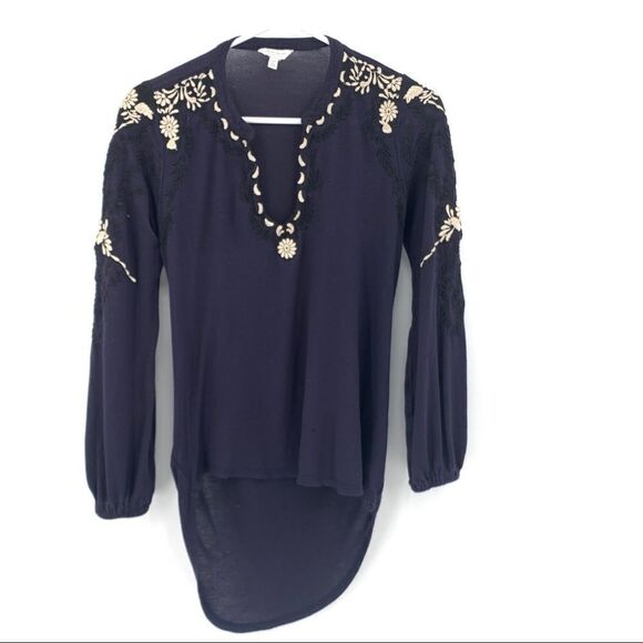 Lucky. BRAND Black EMBROIDERED V-NECK Tunic Top Hi-Low Hem - Picture 1 of 9